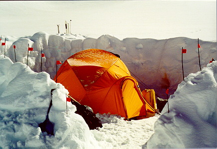 Camp23.bmp (393478 bytes)